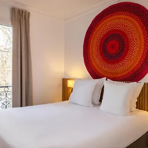 Korner Etoile *** Parigi