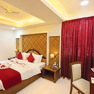 Joyees Residency Hotel Kottayam