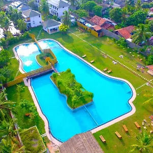 Amaluna Resort Negombo